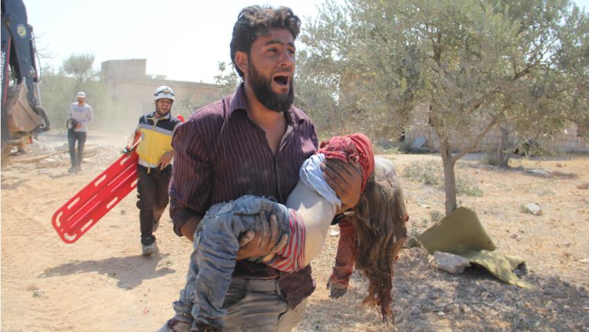 Serangan Udara Rezim Teroris Assad di Barat Laut Suriah Tewaskan Satu Keluarga
